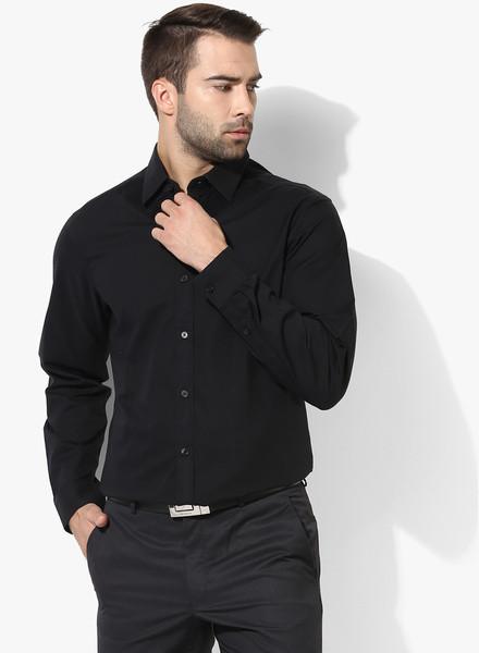 Black Solid Slim Fit Formal Shirt